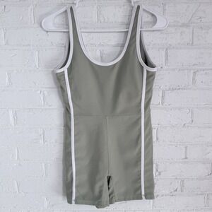 WILO Sage Green Ribbed Romper one piece White Trim Size small New NWOT Athletic